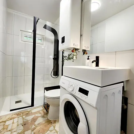 Appartement Le 56, Calme, Entre Et - Sejouraixlesbains