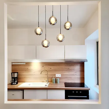 Appartement Le 56, Calme, Entre Et - Sejouraixlesbains